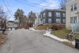 31 Burbank St, Lewiston, ME 04240 - Photo 8