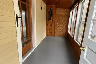 61 Washington St, Rumford, ME 04276 - Photo 20