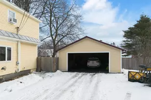 88 Pine St, Madison, ME 04950 - Photo 6