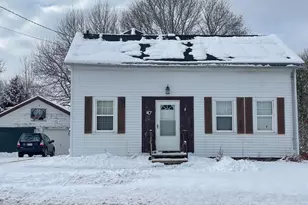 47 Enfield Rd, Lincoln, ME 04457 - Photo 1