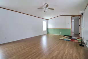 18 Purington Ave, Mechanic Falls, ME 04256 - Photo 8