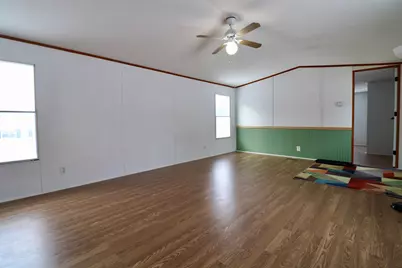 18 Purington Avenue, Mechanic Falls, ME 04256 - Photo 10