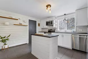 173 Weymouth Rd, Gray, ME 04039 - Photo 8