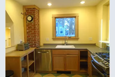 13 Pleasantdale Avenue, Waterville, ME 04901 - Photo 4