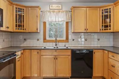 23 Robinson Way, Bridgton, ME 04009 - Photo 18