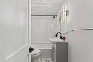 77 Edgewood Ave, Portland, ME 04103 - Photo 16