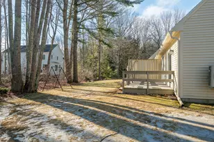 10 Chickadee Ln, Kennebunk, ME 04043 - Photo 4