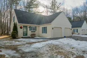 10 Chickadee Ln, Kennebunk, ME 04043 - Photo 2