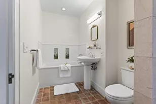 94 Neal St, Portland, ME 04102 - Photo 24