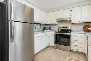 15 Oakview Dr, Cape Elizabeth, ME 04107 - Photo 16