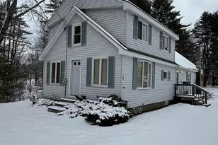 37 Pleasant St, Milo, ME 04463 - Photo 4