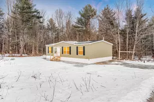 10 Short St, Winthrop, ME 04364 - Photo 1