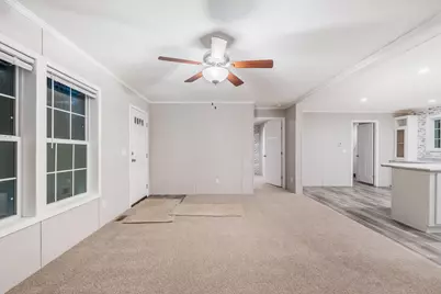 10 Short Street, Winthrop, ME 04364 - Photo 14