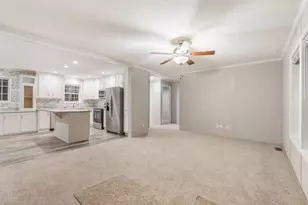 10 Short St, Winthrop, ME 04364 - Photo 12