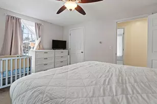 8 Oakland St, Saco, ME 04072 - Photo 26