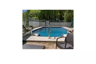 62 North St, Mechanic Falls, ME 04256 - Photo 18