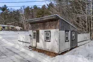 62 North St, Mechanic Falls, ME 04256 - Photo 32