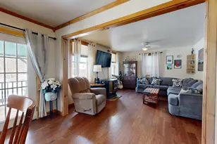 56 Booker St, Thomaston, ME 04861 - Photo 8