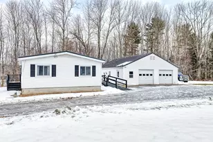 133 Smithfield Rd, Belgrade, ME 04917 - Photo 2