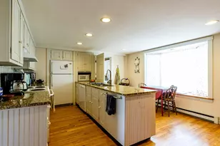 48 Mechanic St, Camden, ME 04843 - Photo 14