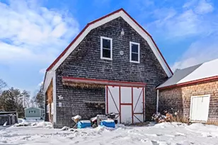 16 Hubbard Rd, Canaan, ME 04924 - Photo 4