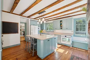 1346 Westbrook St, Portland, ME 04102 - Photo 8