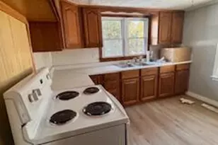 10 Warren St, Bridgton, ME 04009 - Photo 8