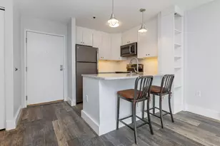 148 Breakwater Dr, South Portland, ME 04106 - Photo 4