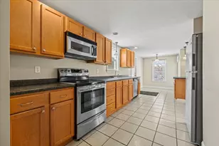 317 Alfred St, Biddeford, ME 04005 - Photo 12