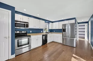 20 Sedgewood Dr, Kennebunk, ME 04043 - Photo 4