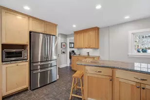 14 Rocky Hill Rd, Cape Elizabeth, ME 04107 - Photo 4