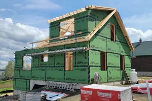 747 S South Shore Dr, Rangeley, ME 04970 - Photo 18