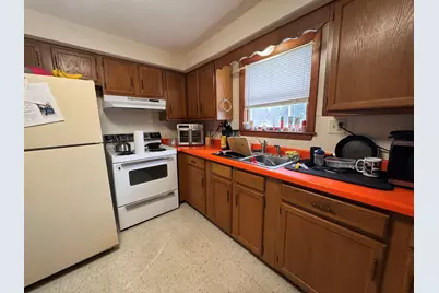 40 Ticonic Street, Waterville, ME 04901 - Photo 14