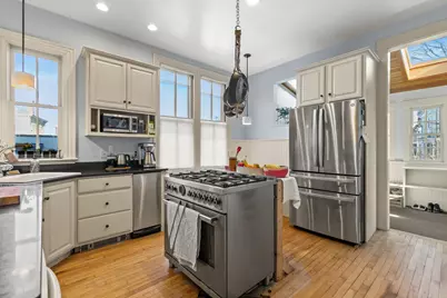 4 Walker Street, Portland, ME 04102 - Photo 18