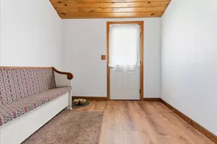 22 Jewett St, Skowhegan, ME 04976 - Photo 6