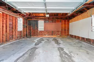 22 Jewett St, Skowhegan, ME 04976 - Photo 32
