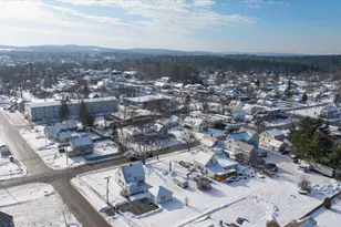 22 Jewett St, Skowhegan, ME 04976 - Photo 6