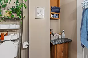 57 Elm St, Bangor, ME 04401 - Photo 10