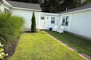 69 Cottage St, Ogunquit, ME 03907 - Photo 4