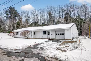 234 Congress Cir, Topsham, ME 04086 - Photo 2