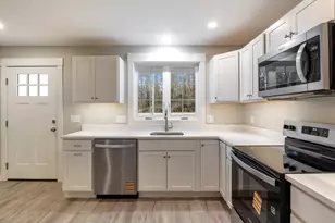 328 Ossipee Trail W, Standish, ME 04084 - Photo 4