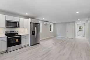 328 Ossipee Trail W, Standish, ME 04084 - Photo 8