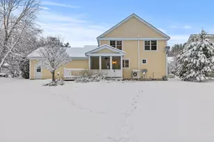 46 Ridgewood Drive, Falmouth, ME 04105 - Photo 2