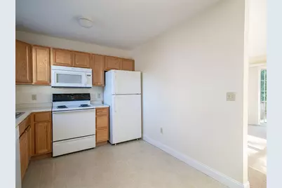 240 Barnstable Road #8, South Portland, ME 04106 - Photo 4