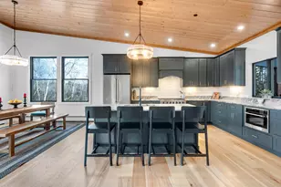 97 Morganite Wy, Newry, ME 04261 - Photo 10