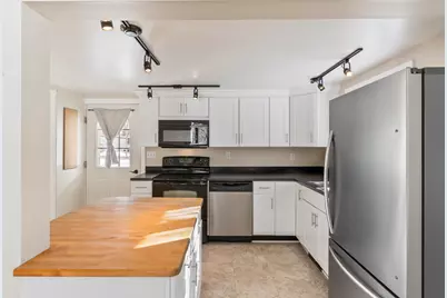 737 Commercial Street, Rockport, ME 04856 - Photo 4