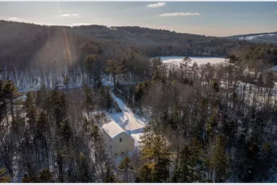 527 Rockland Street, Rockport, ME 04856 - Photo 6