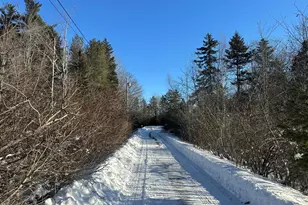 527 Rockland St, Rockport, ME 04856 - Photo 4