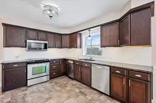 231 Parkway S, Brewer, ME 04412 - Photo 4