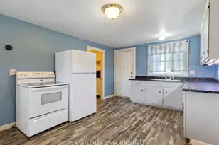 170 Holland St, Lewiston, ME 04240 - Photo 6